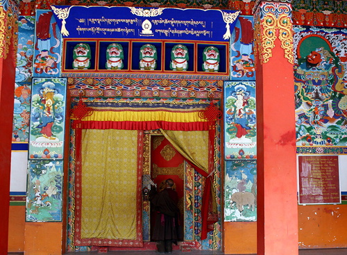 Trangu Gompa / Thrangu Gompa / 禅古寺 - Holachina.com