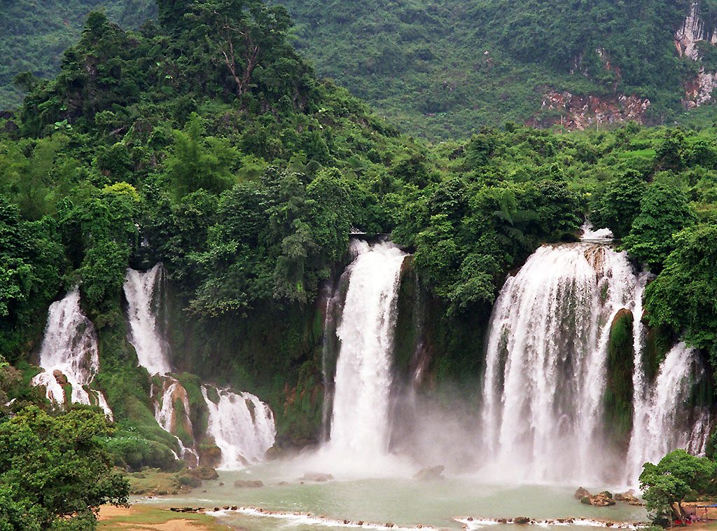 Detian Waterfall Separating China and Vietnam