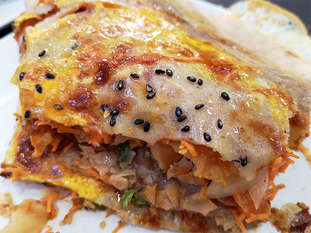 Jian Bing   煎饼  / Chinese Pancake 