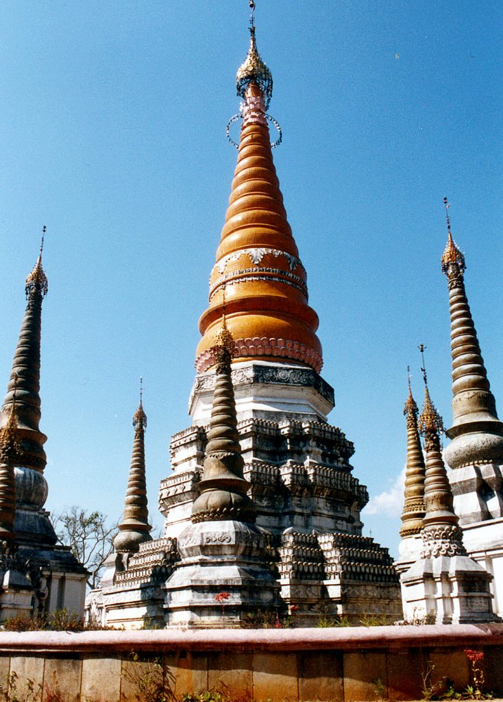 Burmese Style Temple near Ruili 