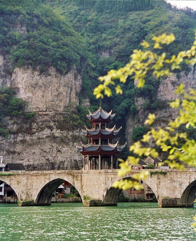 Zhenyuan Guizhou镇远贵州 One of Guizhou’s Most Attractive Towns