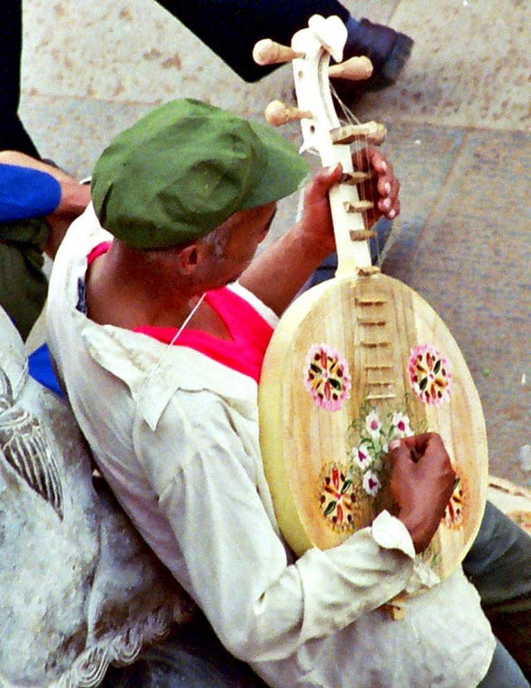 Yi Musician jianshui 建水