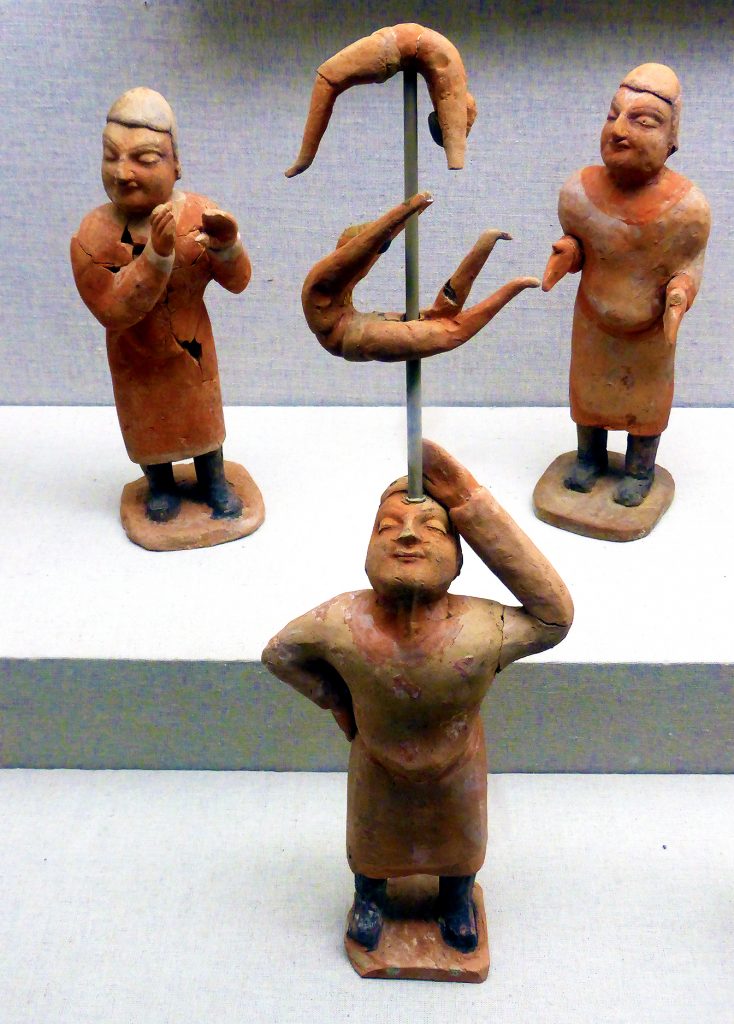 clay acrobats Shanxi Museum: 山西博物院; Shanxi Bówùyuàn: Taiyuan