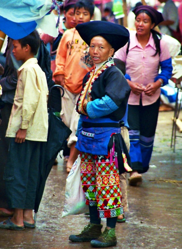 Yao minority Laomeng Market 老勐 市场 Jinping Yunnan