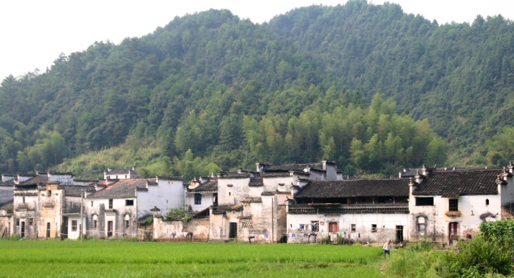 One of China's Most Stunning Villages: Hongcun 洪村 (Wuyuan 婺源, Jiangxi 江西省 Province) Ancient villages of Wuyuan,