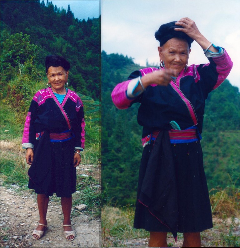 Yao Lady arranging her hair