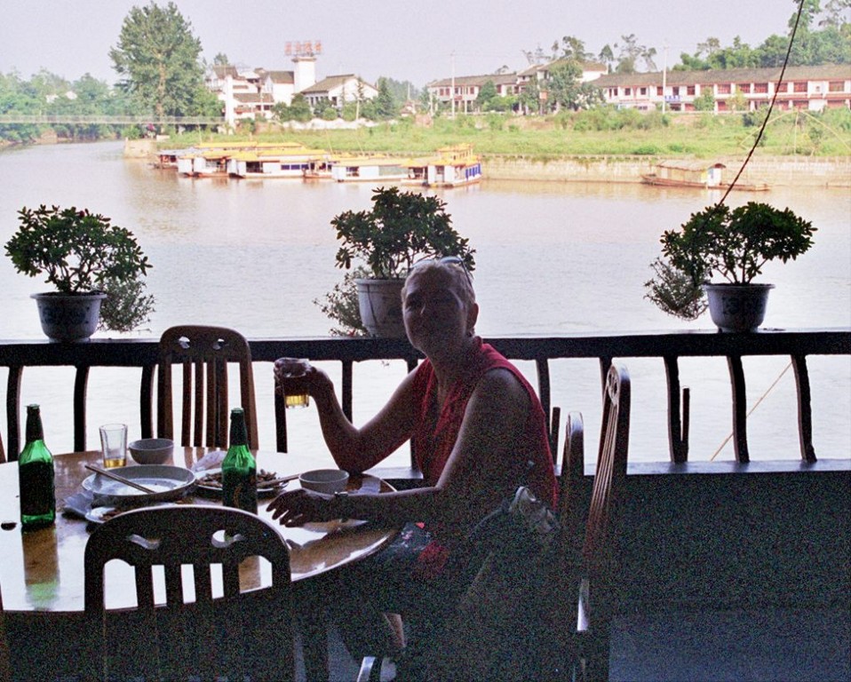 A cold beer by the river Huanglongxi